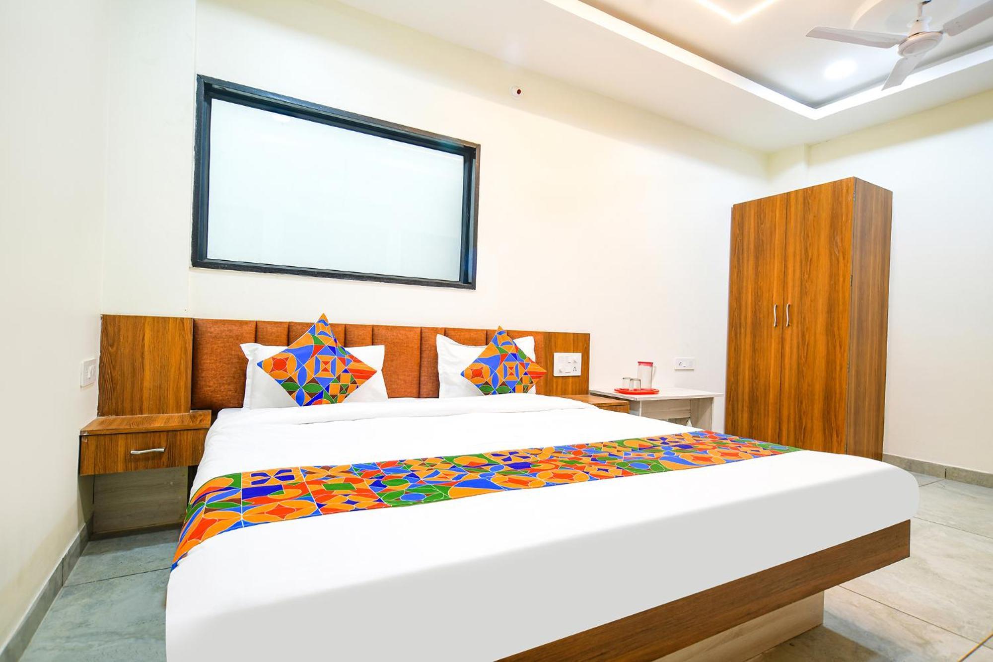 Fabhotel Shree Nakoda Paradise อุจเจน ภายนอก รูปภาพ