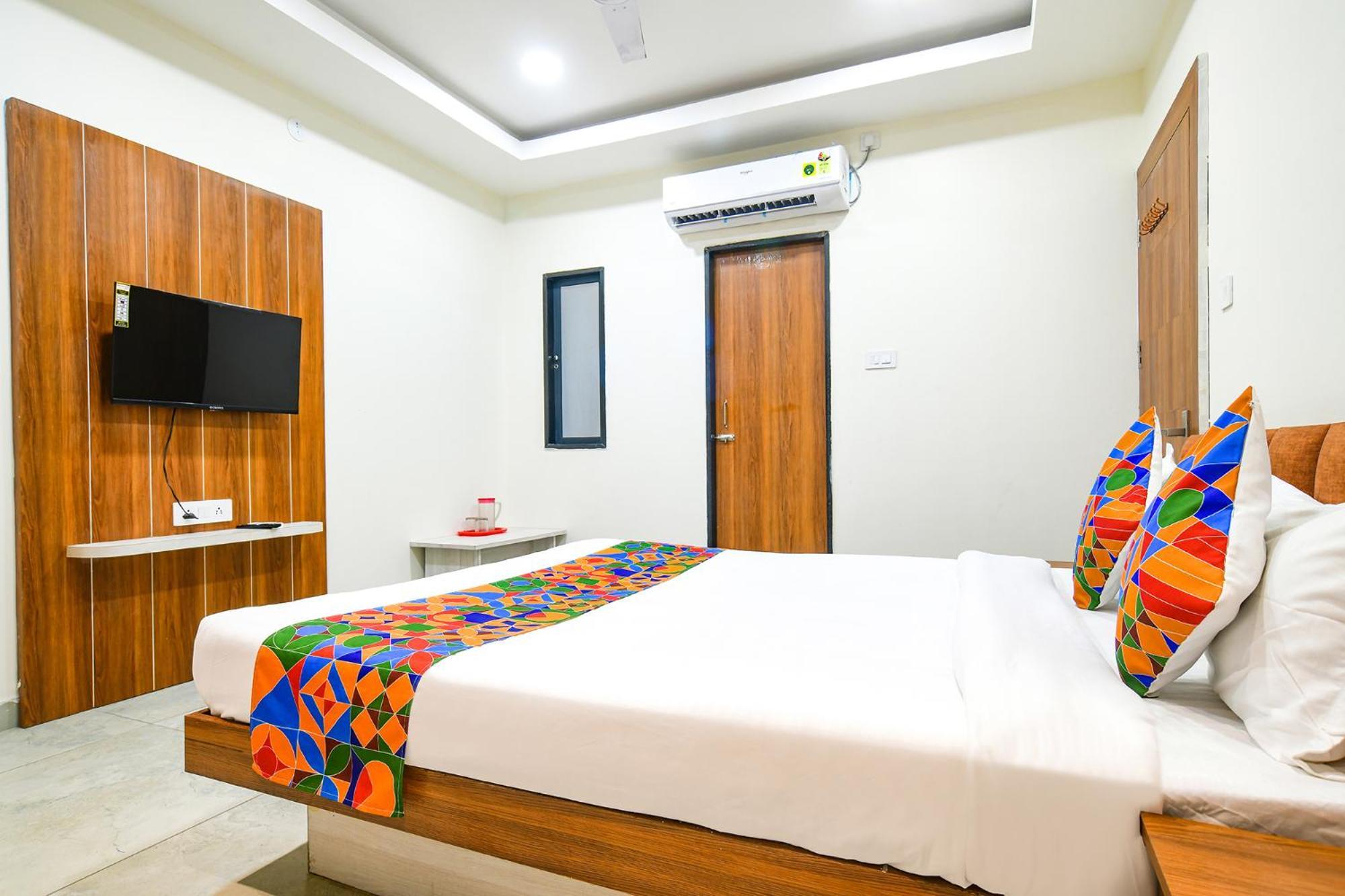 Fabhotel Shree Nakoda Paradise อุจเจน ภายนอก รูปภาพ